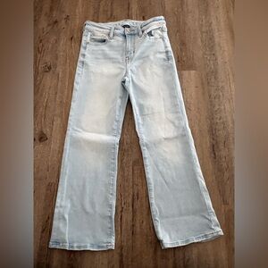 American Eagle Outfitters Light Wash High Rise Kickboot Crop - 0short